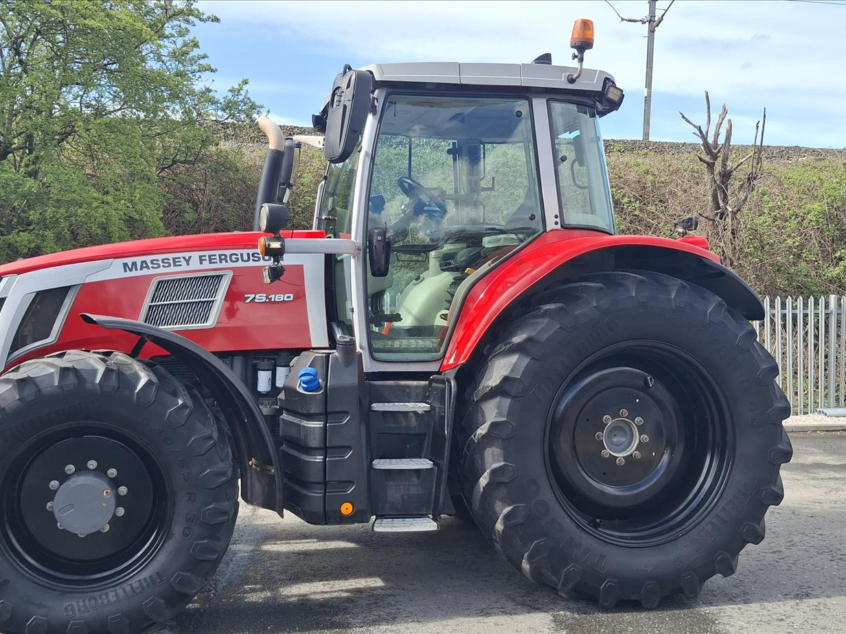 ea931f0d-8d1e-4106-b3c9-b080e7711de6