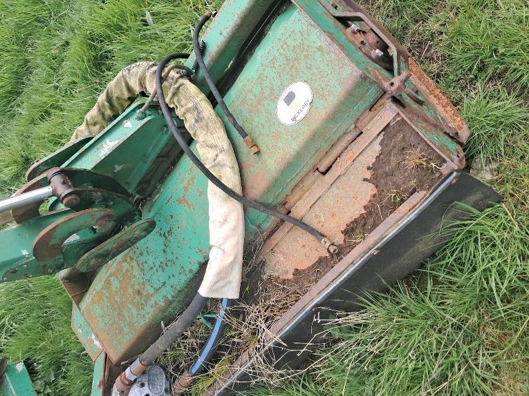 0ea94c80-53bd-42c8-bfbf-f0a1bd777901