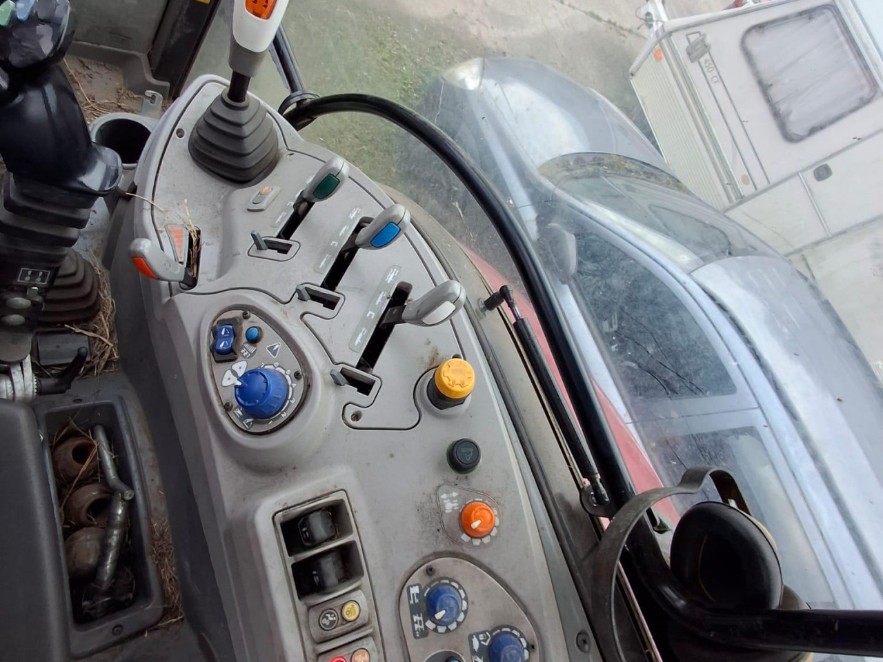 e5ac40a6-cf0b-4187-98c8-789eeeef7fac