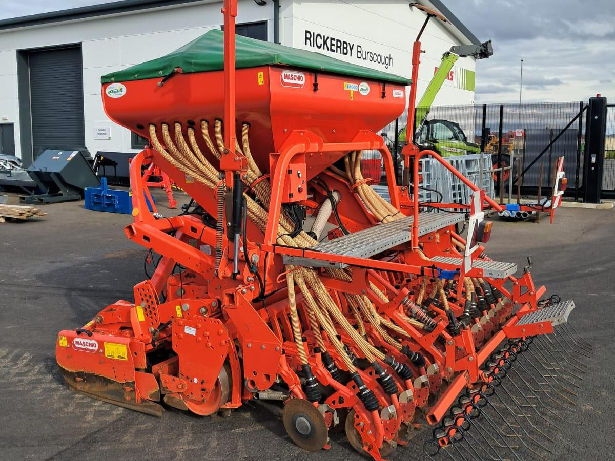 ccc90313-7af1-4df9-80fe-a13feac0ffda