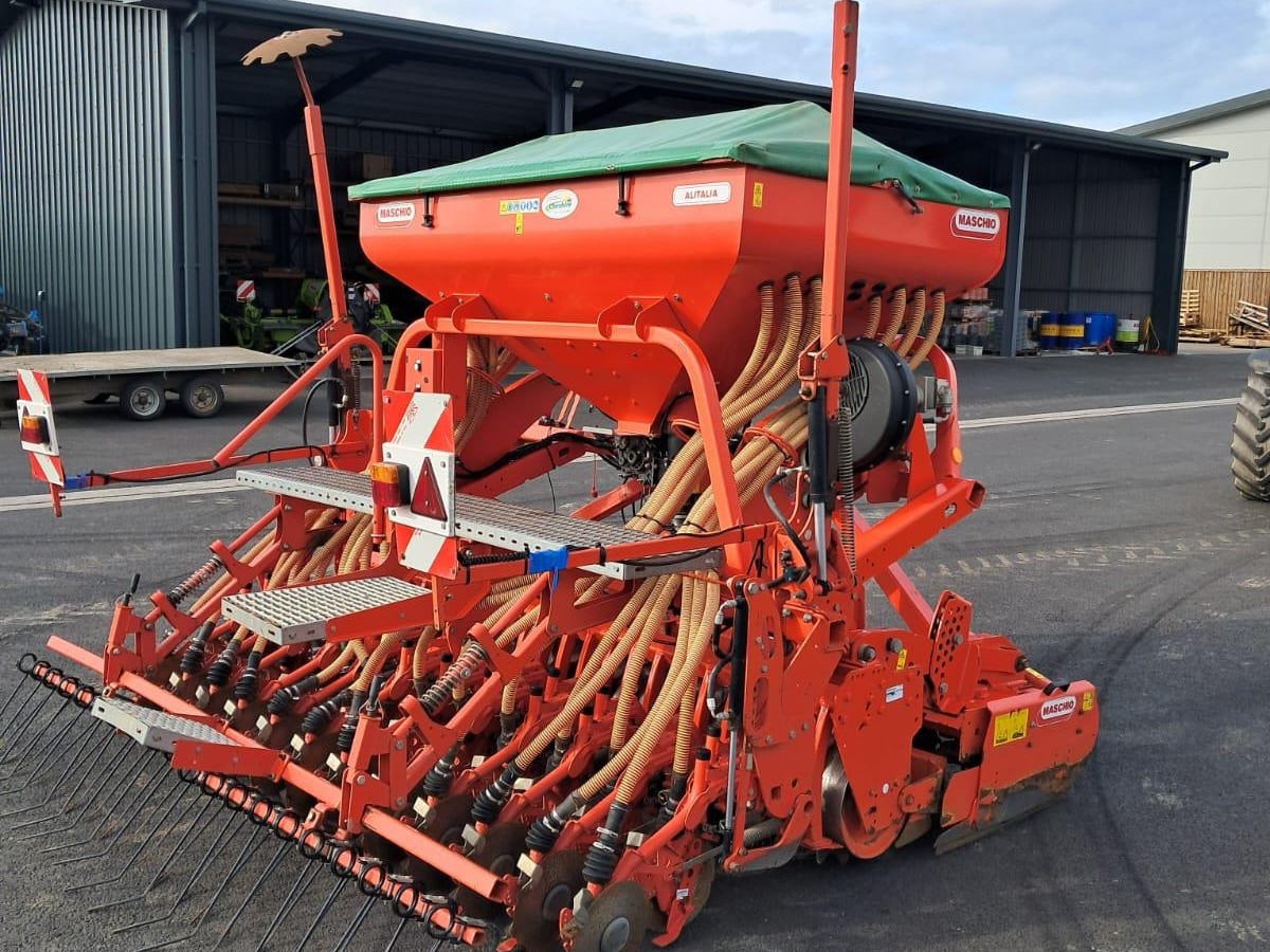 a57d7d65-760b-4e24-bba8-42c8f8e97a53