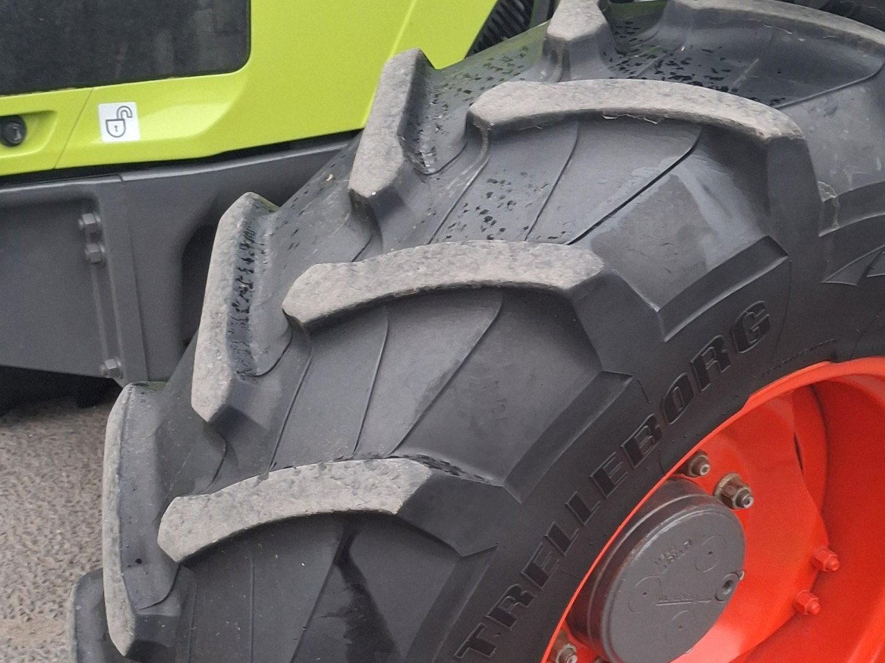 17ce12c4-f754-44ac-b4c5-a0d7c3871663