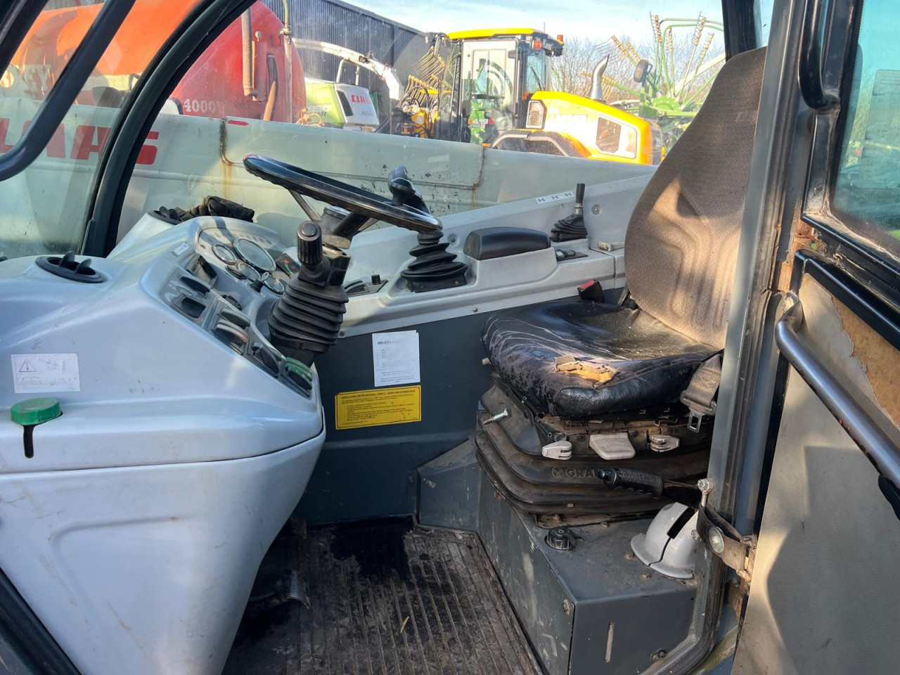 4403eb47-b71e-431b-9322-7fcbe24e2849