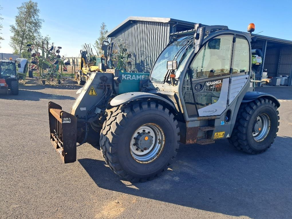 0a62cd18-9e63-4c54-b5b7-7b25de62eac7