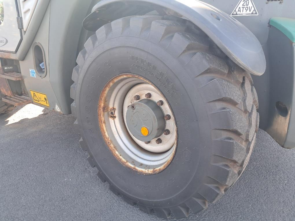 e4fb196c-dca2-4051-81c3-77fac669609f