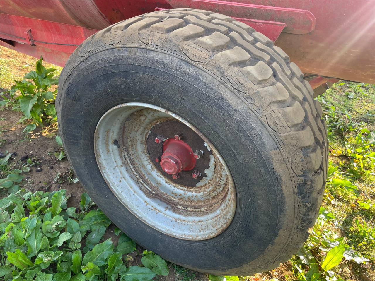 b066343b-d5c7-4a4a-8e11-67ba2a3ea28b