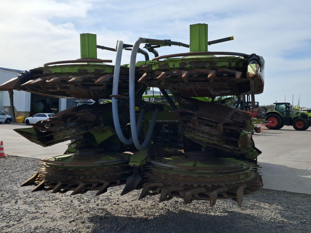 e8bfd958-34bd-429a-a25a-3777b47927bb