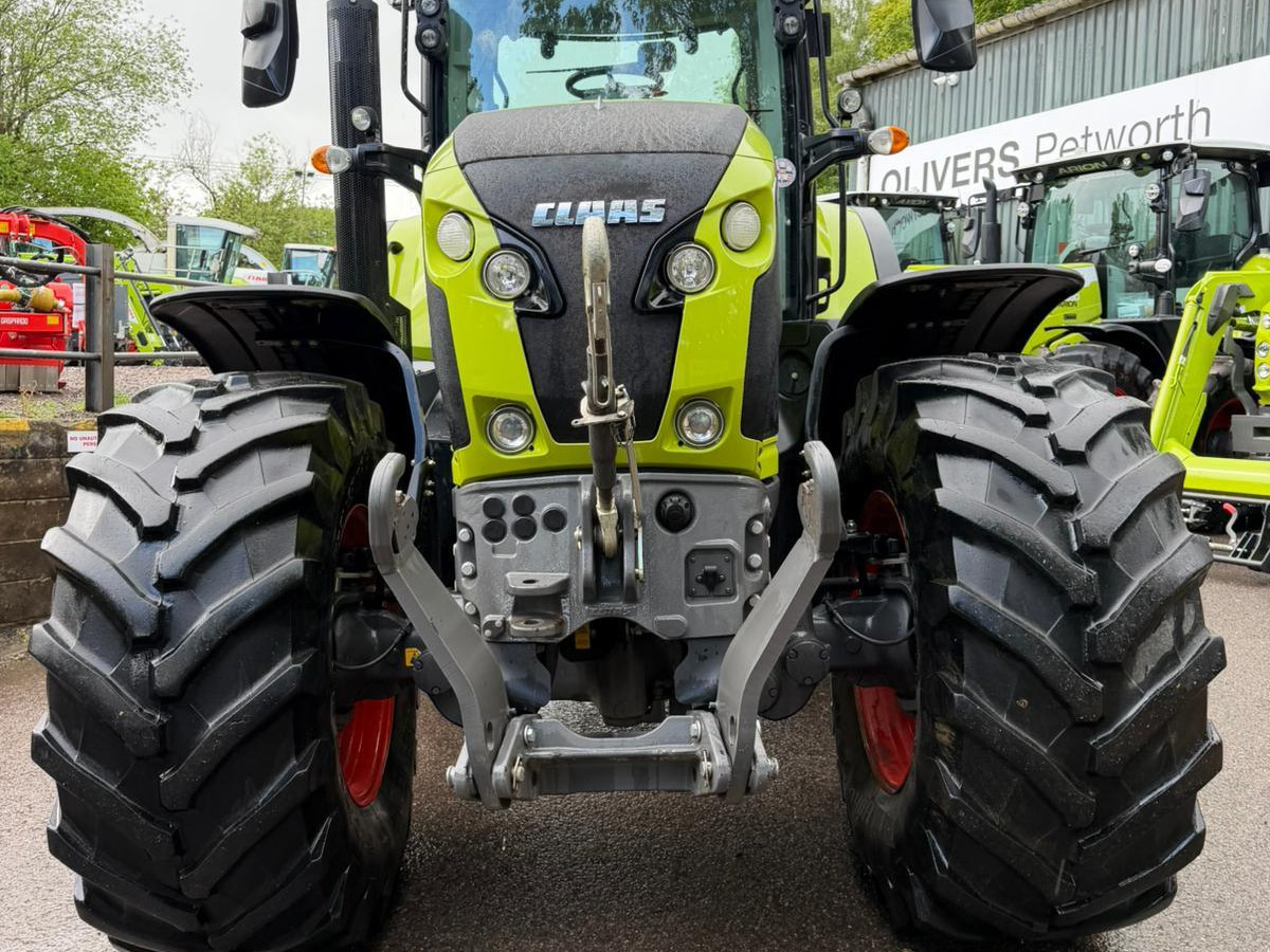 Claas tractor for sale in Luton, Bedfordshire — photo 7