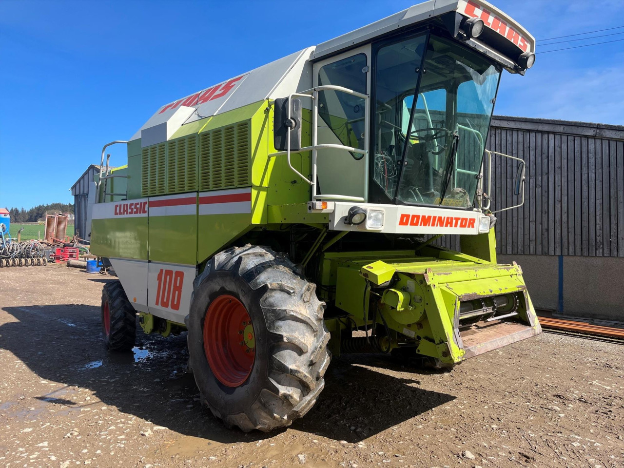 d8e93fad-8cef-4c28-889e-5b9f5501c97a