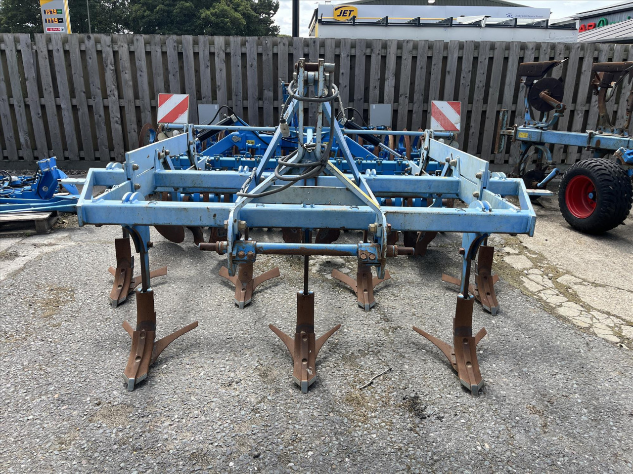 e5c49fc0-1758-4eac-a374-9bb4ce708be7