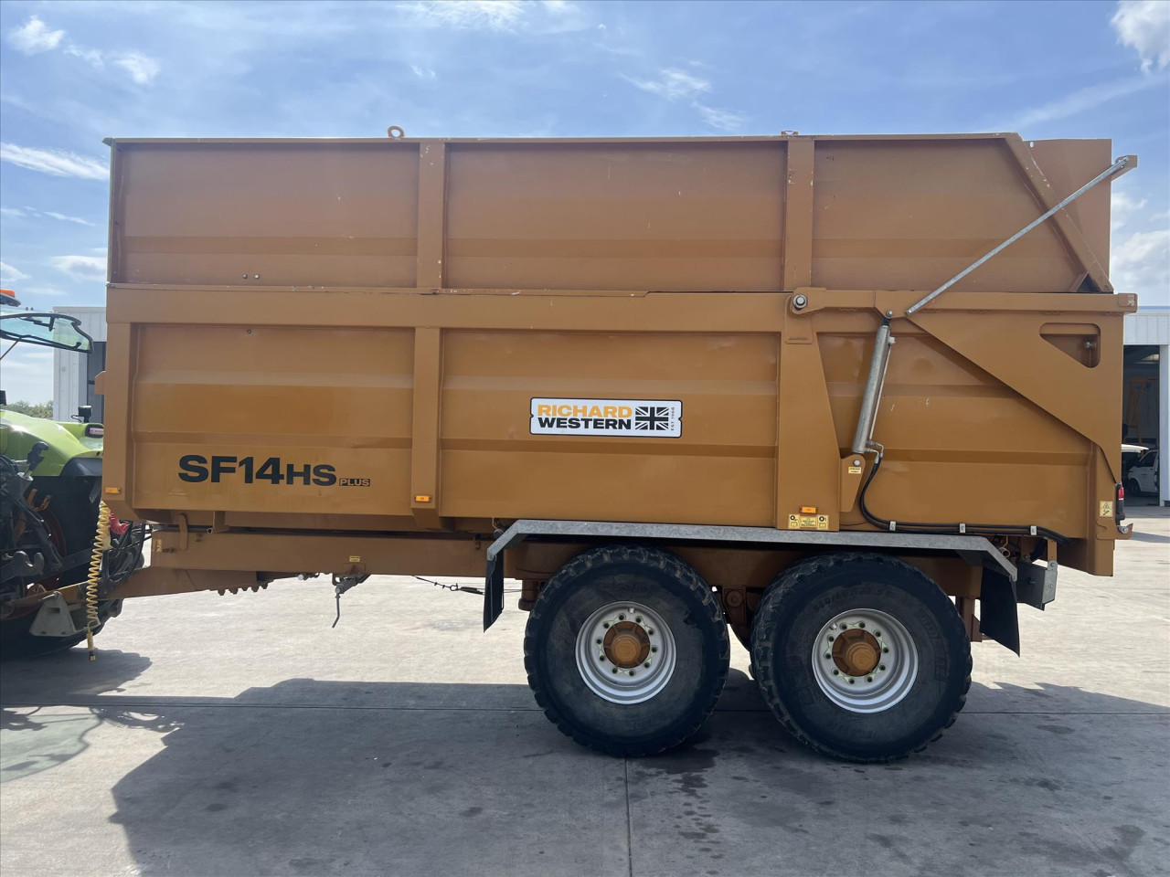 e6cee813-dba8-44de-a0ef-b60c27192cf7