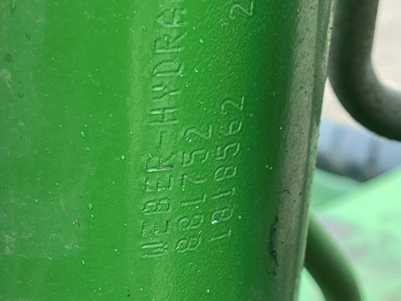 b50379a9-174f-443b-aefb-a3a29e83aa54