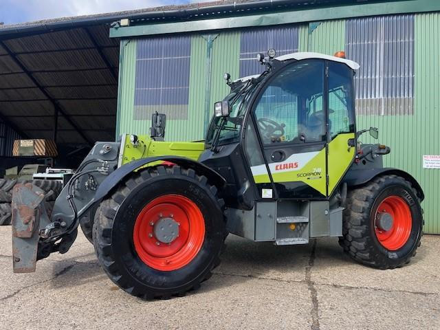Claas other for sale in Luton, Bedfordshire — photo 2