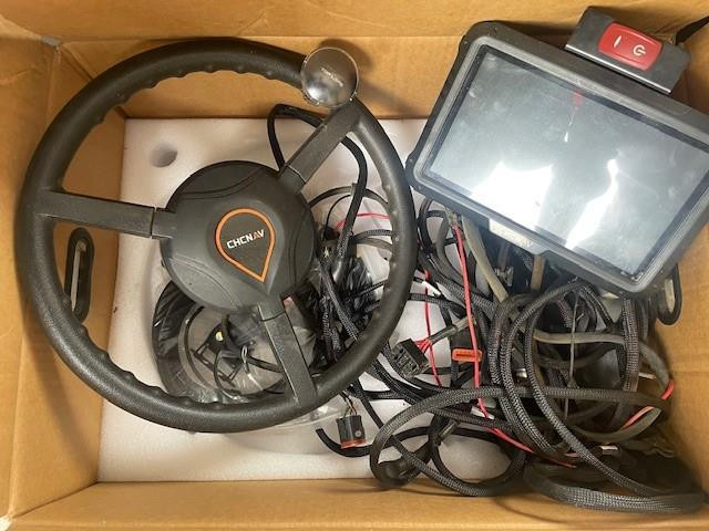 Chc-nav GPS UNIT precision ag for sale in Luton, Bedfordshire — photo 3