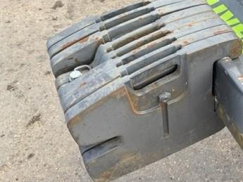 Claas tractor for sale in Luton, Bedfordshire — photo 4