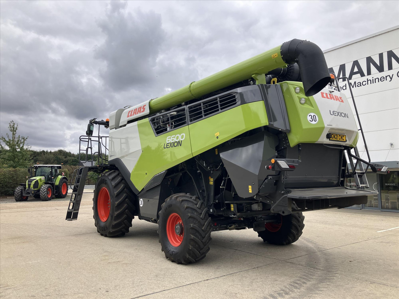 6ef59fee-fa7b-46c2-b016-3d715f92191f