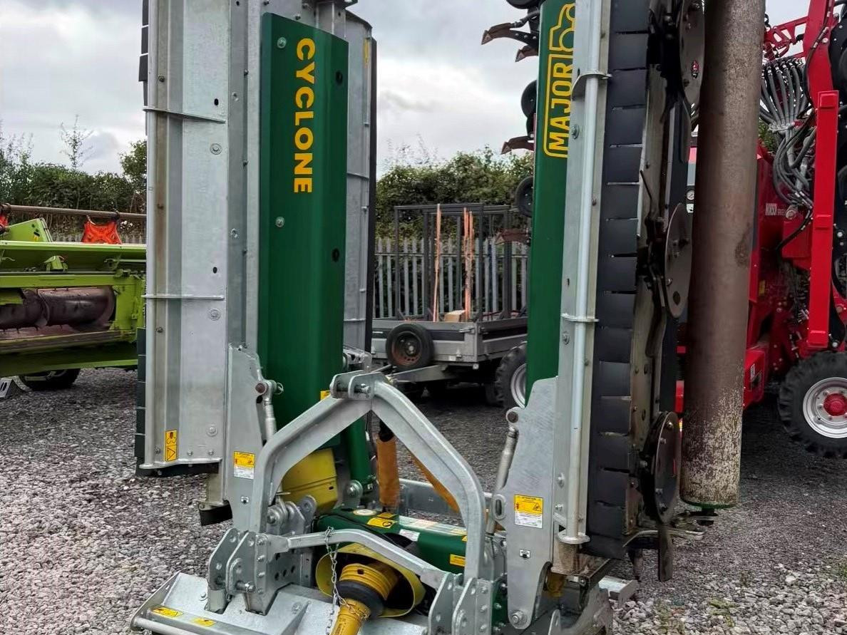 Major CYCLONE MJ30-560 other for sale in Luton, Bedfordshire — photo 2