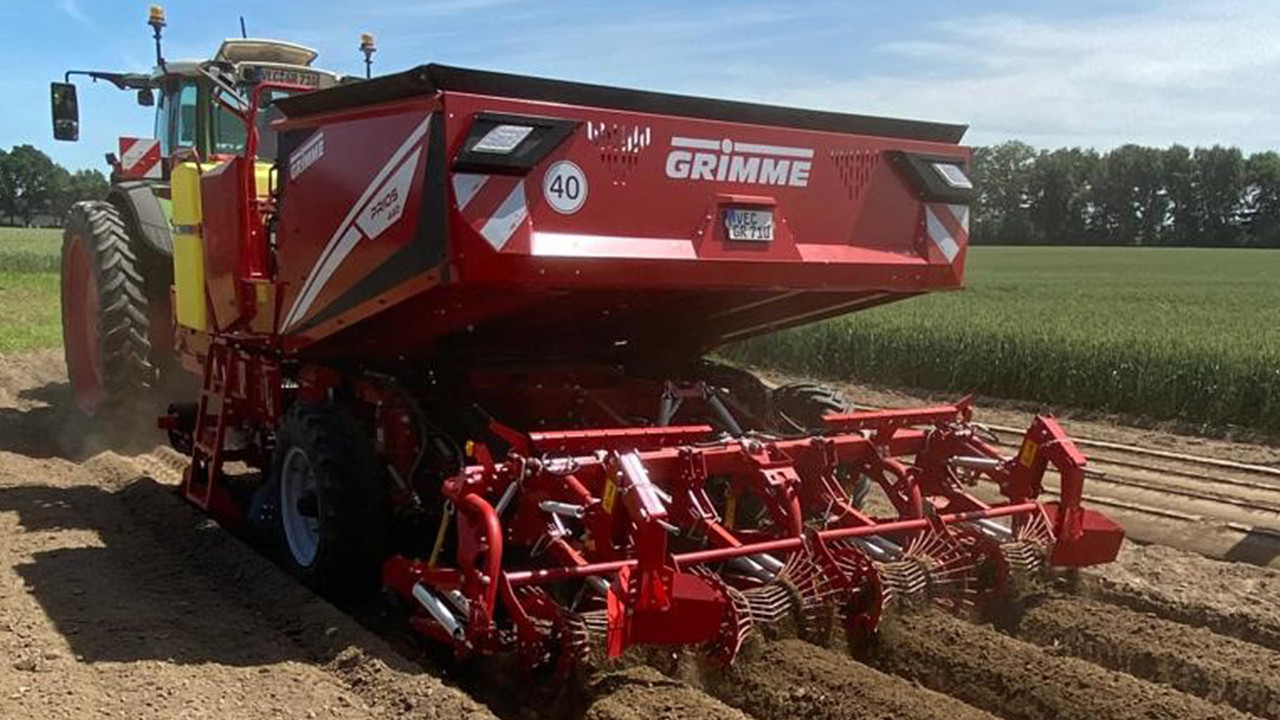 Grimme planting potatoes in the South West